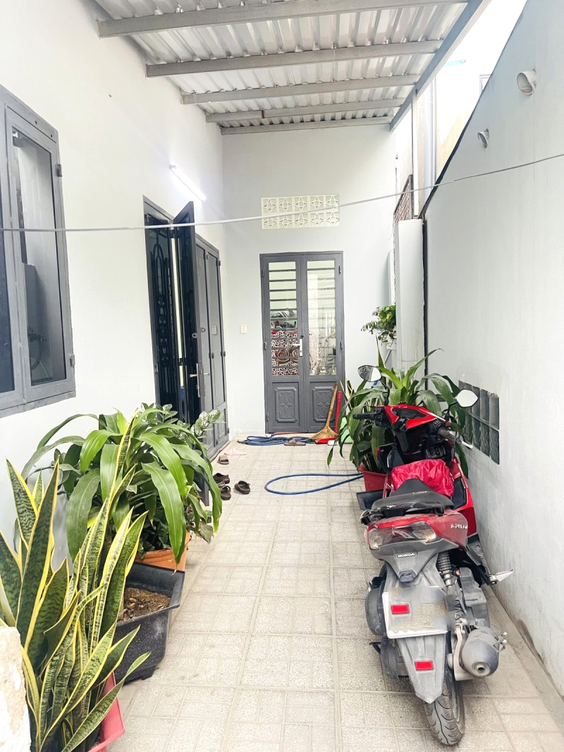Bán Gấp Nhà Đẹp C4 Nở Hậu, DT Lớn 101m², Ô Tô 7 Chỗ, Giá Mới Cực Tốt - Linh Đông! - Ảnh 3